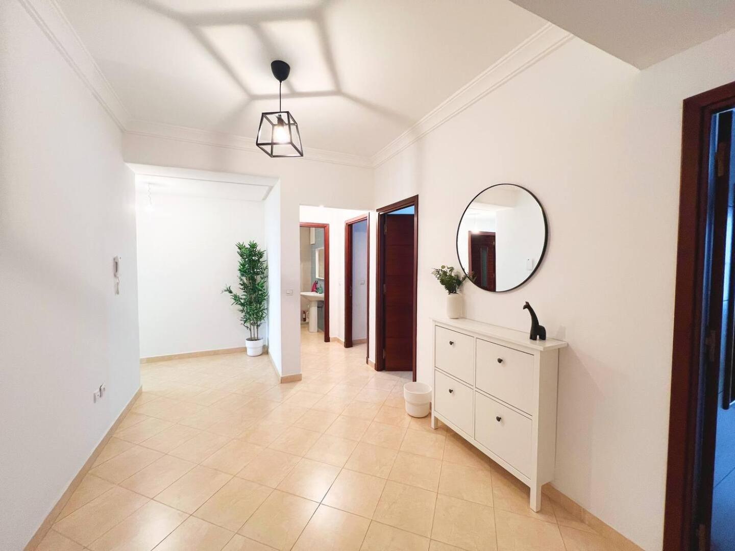 Cosy & Convenient 2-Bed Apartment In Playa طنجة المظهر الخارجي الصورة